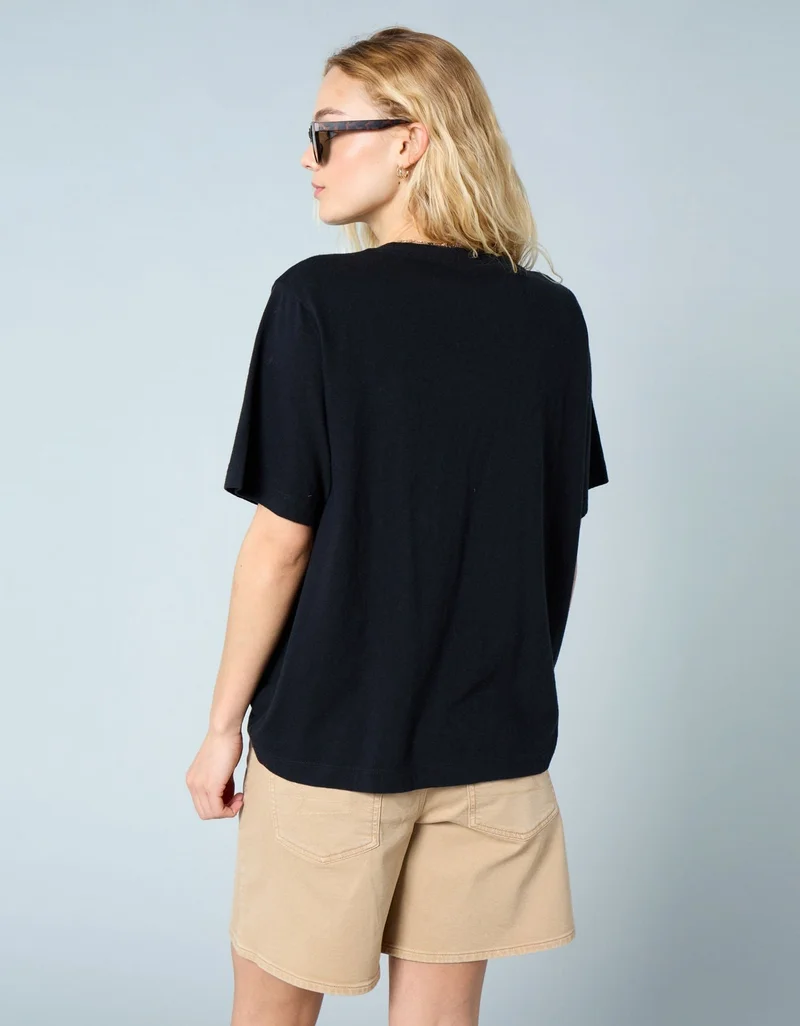 American Eagle AE Classic T-Shirt